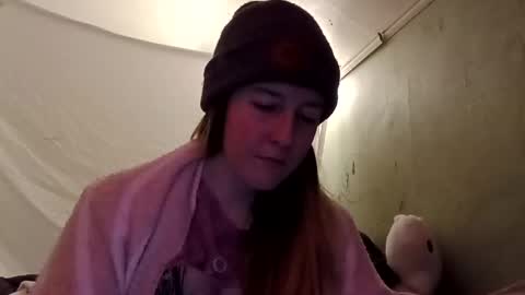 Candi online show from November 18, 8:57 pm