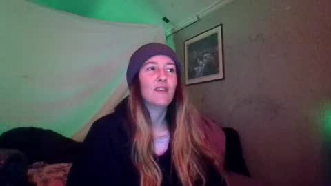 Candi online show from December 2, 9:32 pm