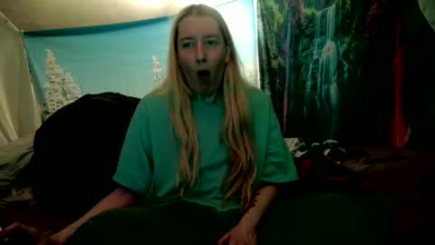 Candi online show from February 22, 2:45 am