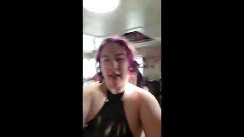 Candy2002god online show from April 25, 2:14 pm