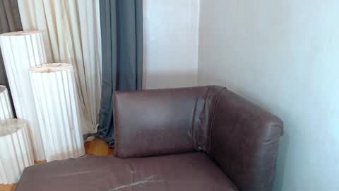 Candy online show from April 12, 11:59 am