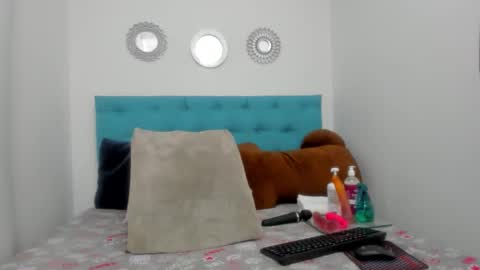 candy_big_tits18 online show from November 19, 11:38 pm