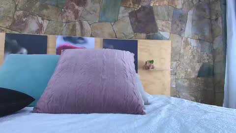 Jolie online show from September 30, 6:57 pm