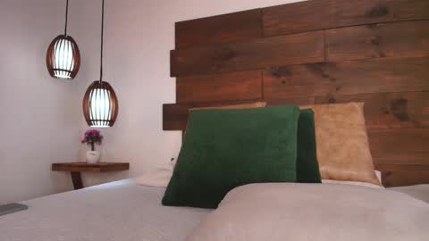 Jolie online show from October 17, 9:28 pm