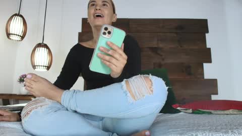 Jolie online show from March 31, 8:42 pm