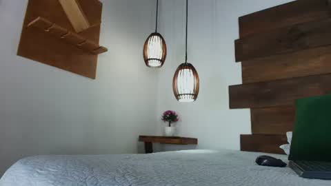 Snapshot of candy_feett chatting on June 10, 7:13 pm Jolie online show from June 10, 7:13 pm