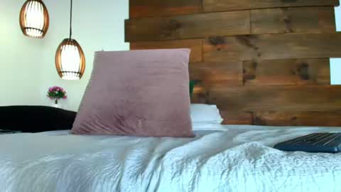 Snapshot of candy_feett chatting on July 9, 12:26 am Jolie online show from July 9, 12:26 am