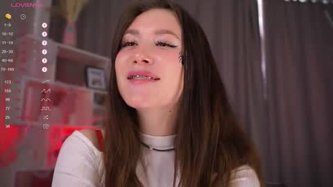 Snapshot of candy_leya chatting on October 31, 5:41 am Leya online show from October 31, 5:41 am