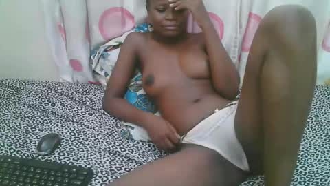 Snapshot of candy_lisah chatting on February 28, 10:16 am Lisa online show from February 28, 10:16 am