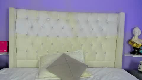 Snapshot of candy_queens__ chatting on July 4, 7:31 pm Candy online show from July 4, 7:31 pm