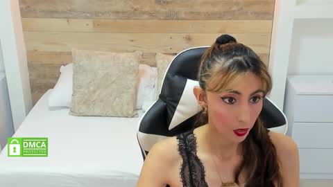 CANDY online show from October 6, 7:11 pm