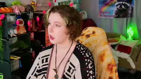 Mary online show from July 14, 1:08 am