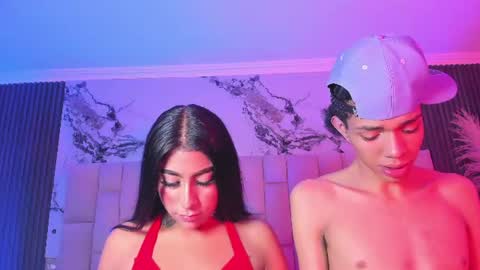 Snapshot of candyandmarilyn chatting on July 14, 2:05 am and MarilynHot online show from July 14, 2:05 am