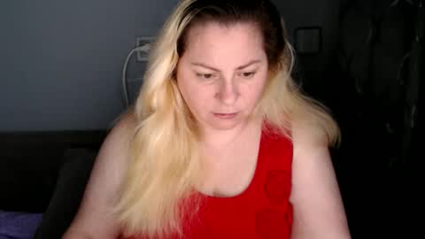 Laura online show from September 11, 11:32 am