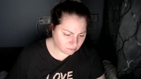 Laura online show from October 17, 2:08 pm