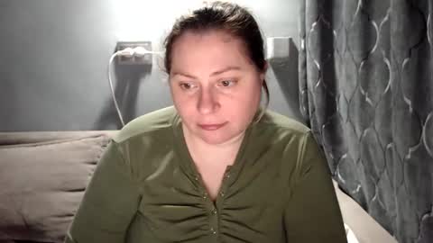 Laura online show from March 23, 5:06 pm