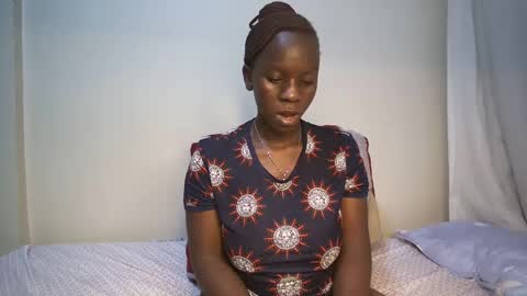 candycurly_ online show from February 12, 11:07 am