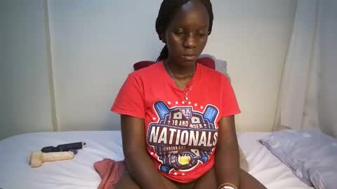 candycurly_ online show from February 13, 1:15 pm