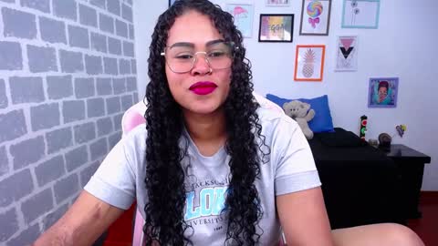 Karen online show from December 2, 6:10 pm