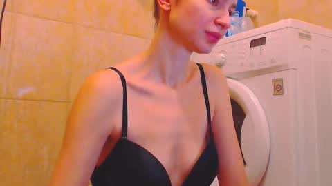 CANDYJESx online show from January 25, 4:56 am