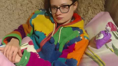 say meow and send tips  online show from December 6, 10:30 pm