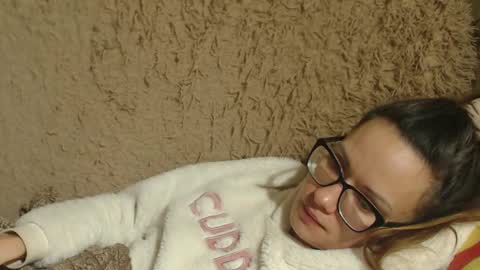 say meow and send tips  online show from January 26, 8:13 pm