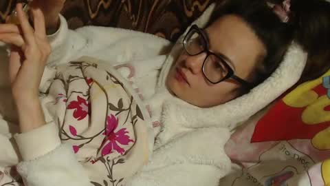 say meow and send tips  online show from March 2, 1:04 am