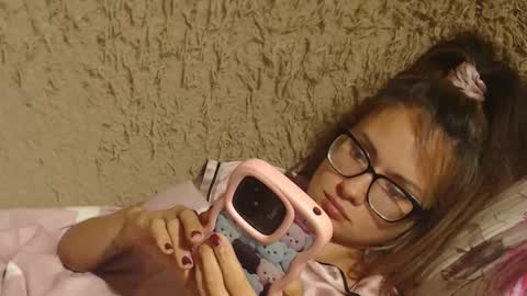 say meow and send tips  online show from September 12, 7:58 pm