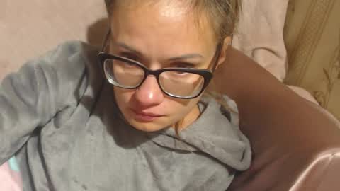 say meow and send tips  online show from September 28, 8:25 pm