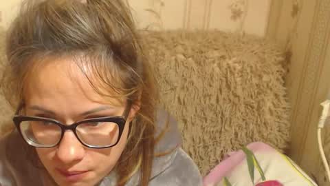 Snapshot of candylady136 chatting on September 23, 10:51 am say meow and send tip online show from September 23, 10:51 am