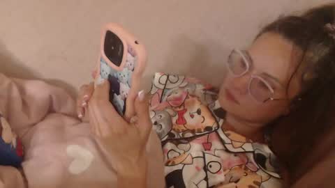 say meow and send tip  online show from May 12, 7:11 pm