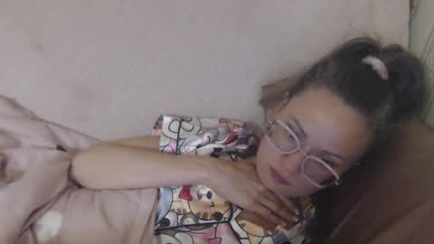 say meow and send tip  online show from May 15, 6:37 pm