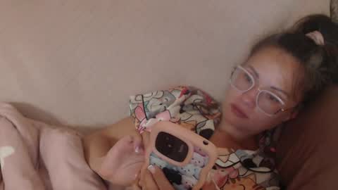 say meow and send tip  online show from May 16, 9:57 pm