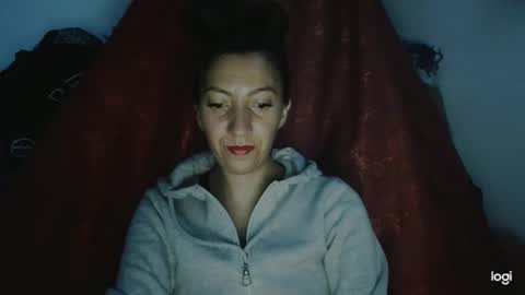 candymilfff online show from December 11, 4:49 am