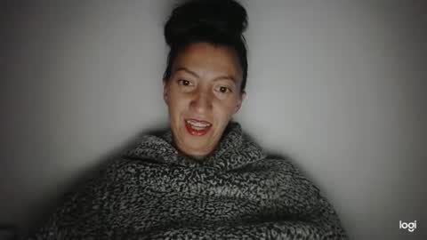 candymilfff online show from January 15, 4:36 am