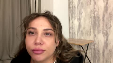 Snapshot of candymini chatting on November 11, 2:17 pm candymini online show from November 11, 2:17 pm