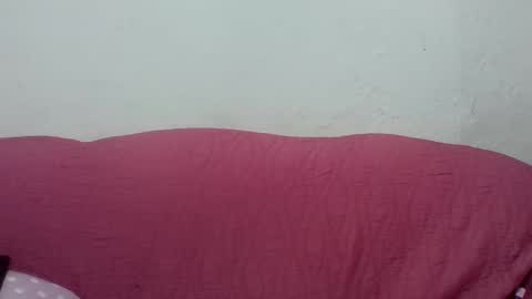 candyopenminded online show from April 21, 2:51 am