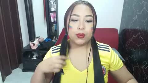 candyplayass online show from June 17, 1:01 pm
