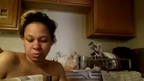 Snapshot of candyredxo2024 chatting on October 14, 12:50 pm candyredxo2024 online show from October 14, 12:50 pm