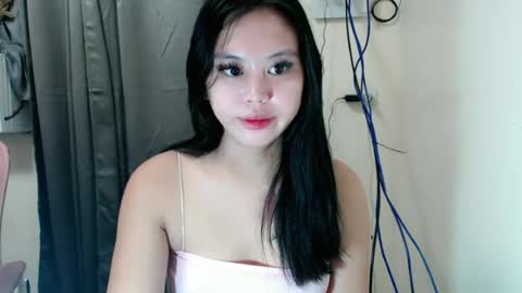 Snapshot of candysweetcum_ chatting on June 28, 12:38 am CALL ME SAM online show from June 28, 12:38 am