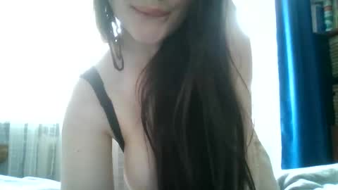 Snapshot of candyxdiamond chatting on May 14, 6:42 am CandyXDiamond online show from May 14, 6:42 am