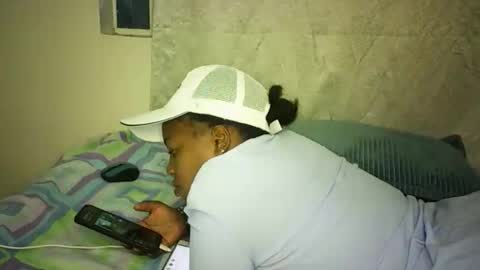 Snapshot of candyxlo chatting on October 5, 4:49 pm candyXLO online show from October 5, 4:49 pm