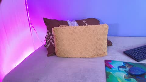 Isabella online show from January 16, 3:35 pm