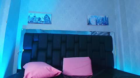 Snapshot of canela_osadaa_ chatting on February 3, 11:53 am Aura online show from February 3, 11:53 am