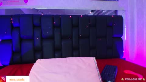 Snapshot of canela_osadaa_ chatting on March 7, 3:07 pm Aura online show from March 7, 3:07 pm