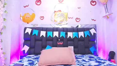 Snapshot of canela_osadaa_ chatting on September 23, 11:57 am Aura online show from September 23, 11:57 am