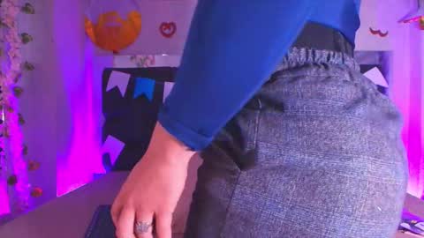 Snapshot of canela_osadaa_ chatting on September 24, 11:57 am Aura online show from September 24, 11:57 am