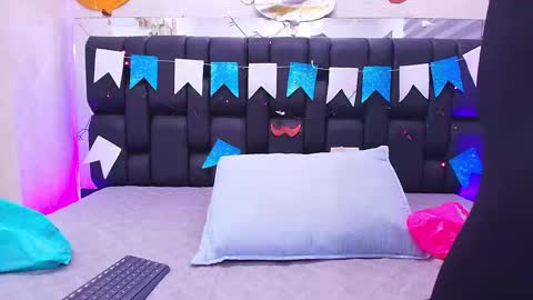 Snapshot of canela_osadaa_ chatting on September 30, 11:59 am Aura online show from September 30, 11:59 am