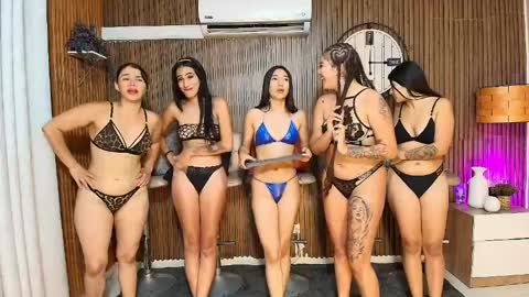 Sara online show from March 31, 11:38 pm