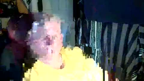 canoelicker69 online show from October 9, 6:39 pm